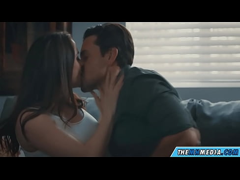 ❤️ ʻO ka moe kolohe me ka makuahine busty maikaʻi ❌ Ano porn ia makou ☑